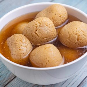 Special গুড়ের রসগোল্লা (৫ pc): Matri Sweets