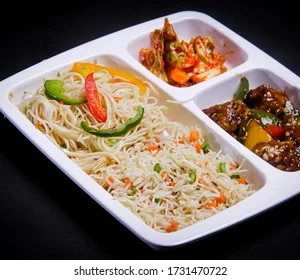 (Fried Rice + Noodles + Chilli Chicken 4pc) : 9th House